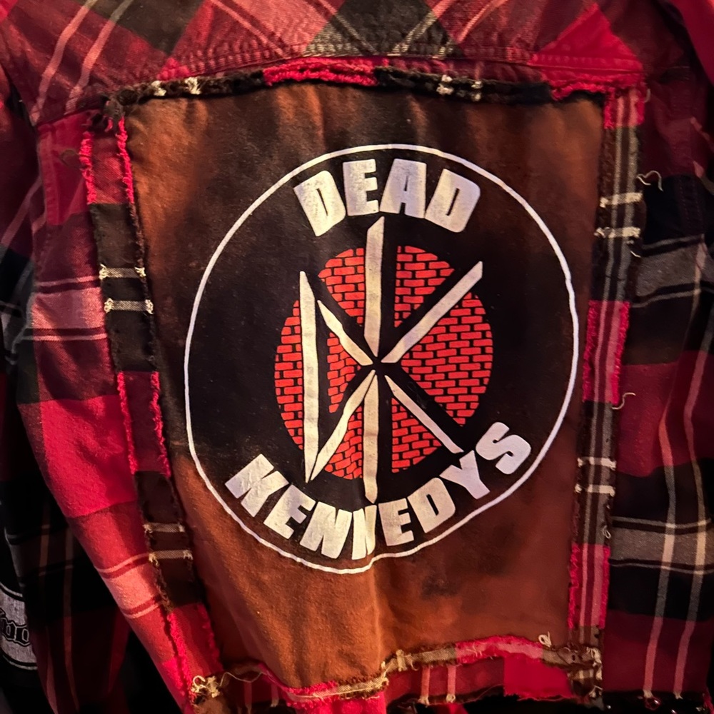 Dead Kennedys flannel size L